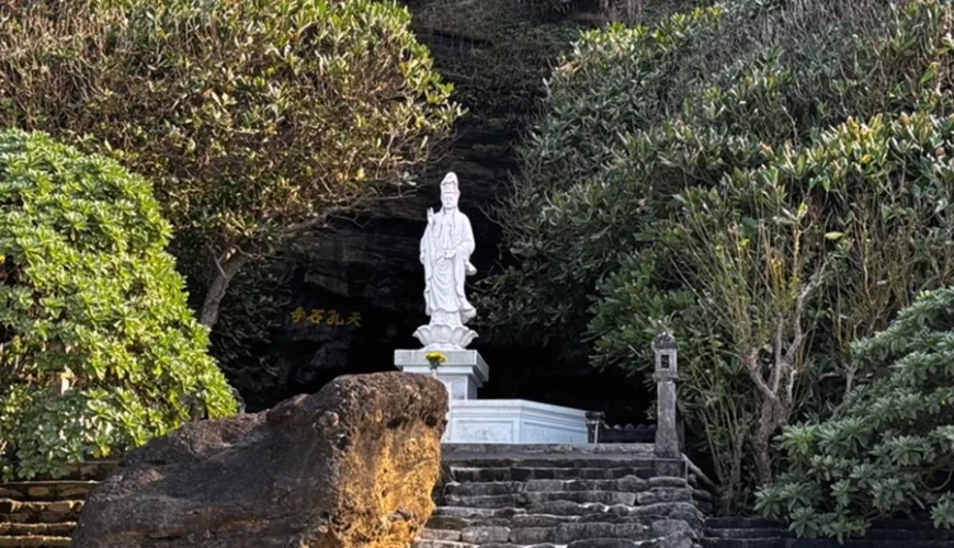 Hang Pagoda in Ly Son