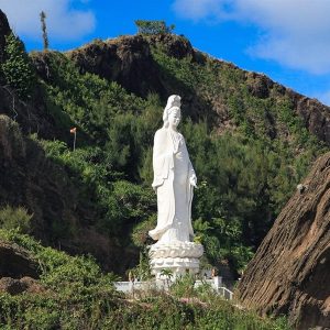 Hang Pagoda, Ly Son Island
