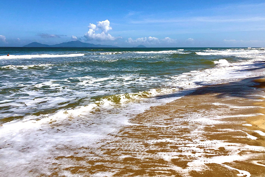 Cua Dai Beach