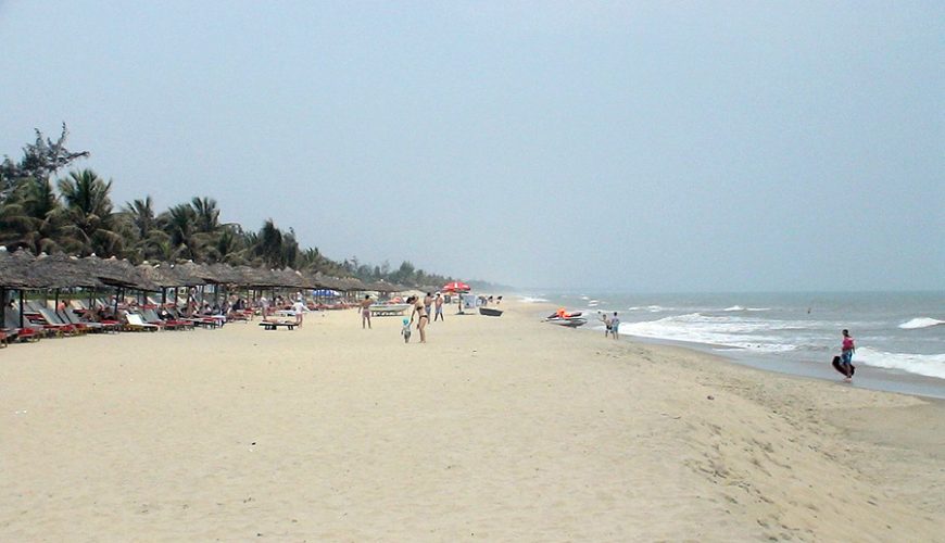 Cua Dai Beach