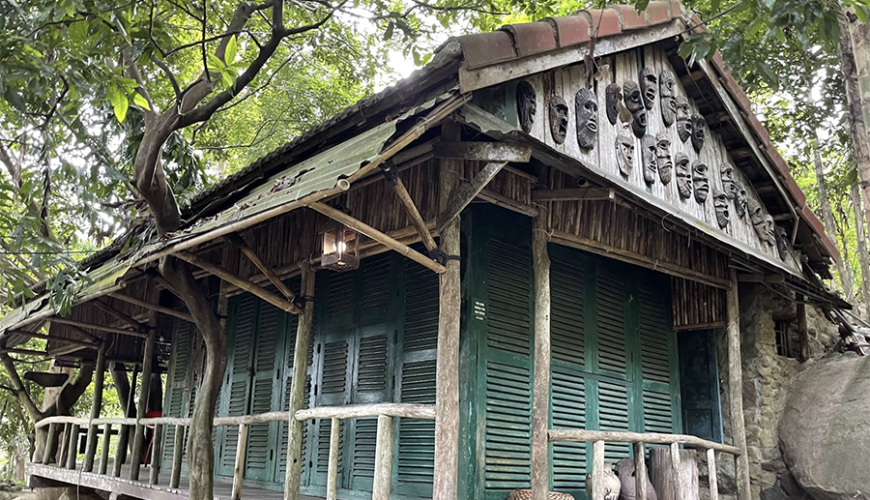 Dong Dinh Museum