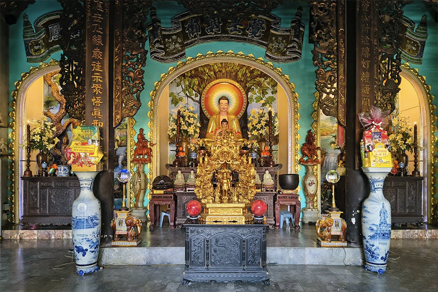 Linh Ung pagoda - Non Nuoc