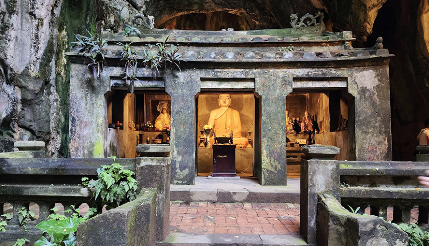 Tang Chon Cave