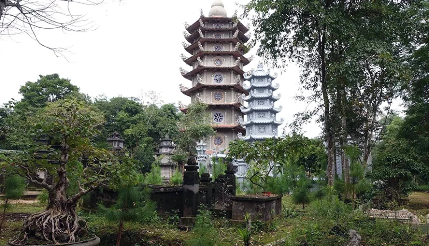 Thien An Pagoda