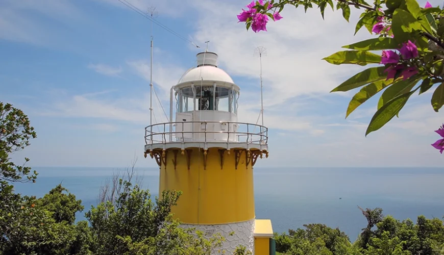 Tien Sa Lighthouse