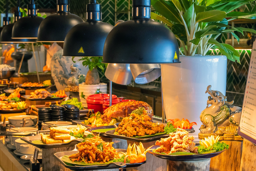Culinary scene at Ba Na Hills