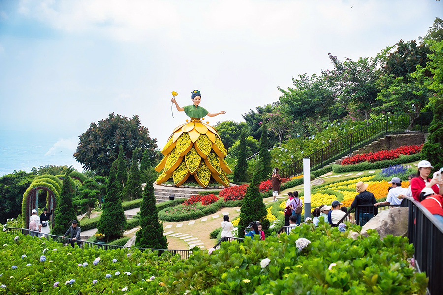 Le Jardin d’Amour Flower Garden