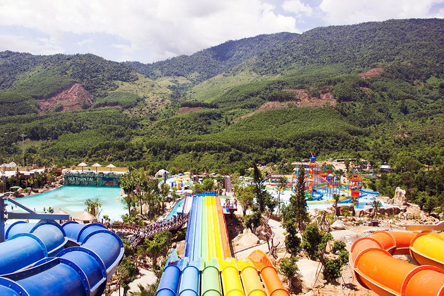 Than Tai Mountain Hot Spring Park