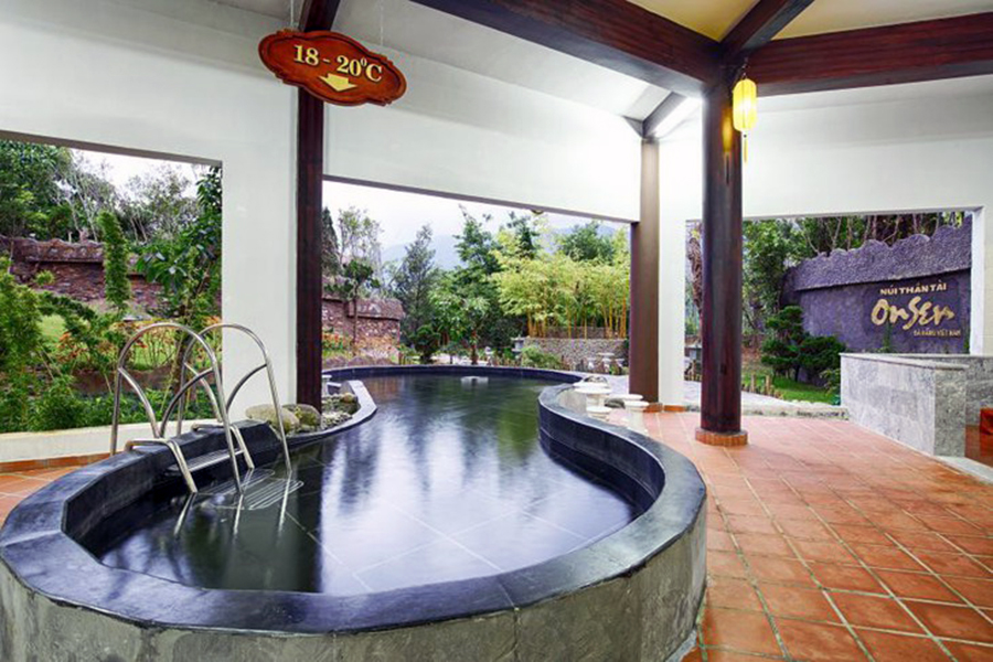 Than Tai Mountain Hot Spring Park